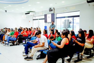 238A8201 público.jpg