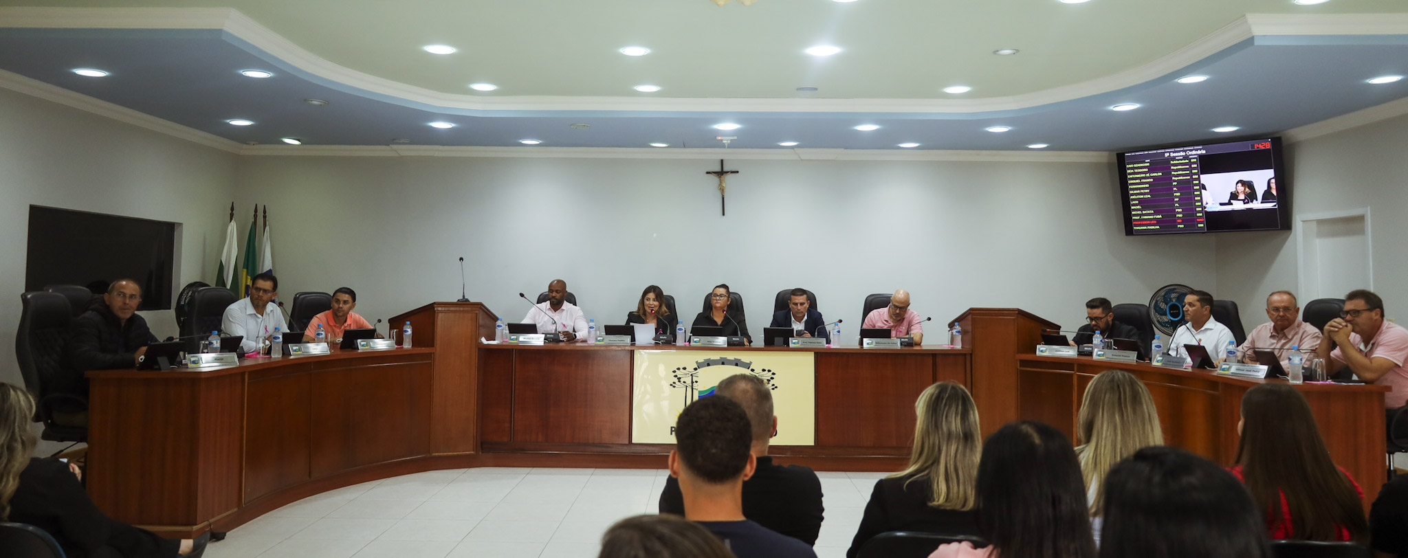 CÂMARA DE FAZENDA RIO GRANDE APROVA 14 REQUERIMENTOS E 13 INDICAÇÕES