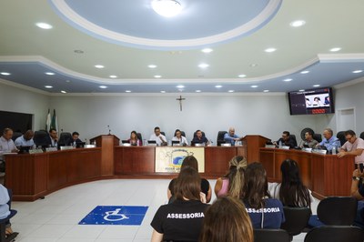 CÂMARA DE FAZENDA RIO GRANDE APROVA ALTERAÇÃO DA LICENÇA MATERNIDADE PARA VEREADORA