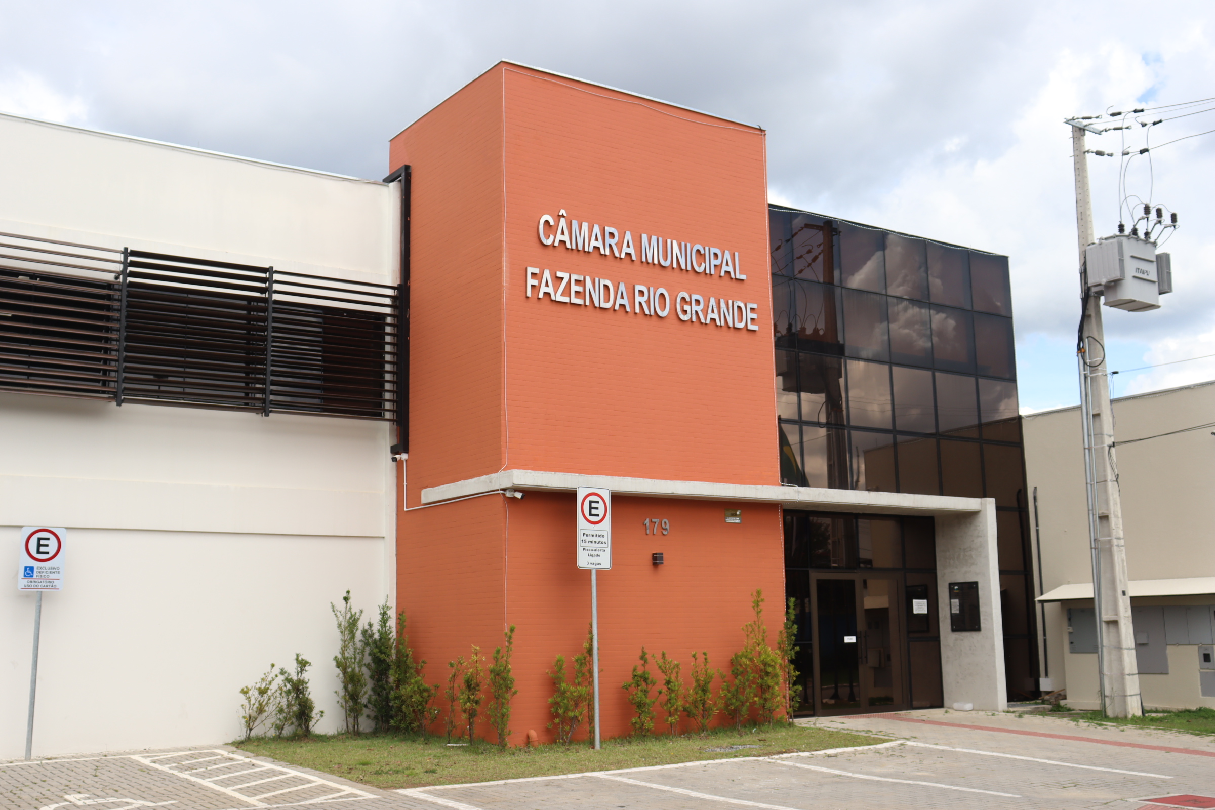 COMUNICADO - ALTERAÇÃO NA SESSÃO DESTA SEGUNDA-FEIRA