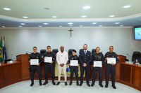 GUARDAS MUNICIPAIS RECEBEM MOÇÃO DE APLAUSOS NA CÂMARA DE FAZENDA RIO GRANDE