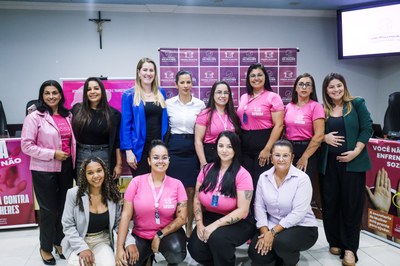 PROCURADORIA DA MULHER DE FAZENDA RIO GRANDE REALIZA PALESTRAS PARA ATENDENTES DA SECRETARIA DE SAÚDE