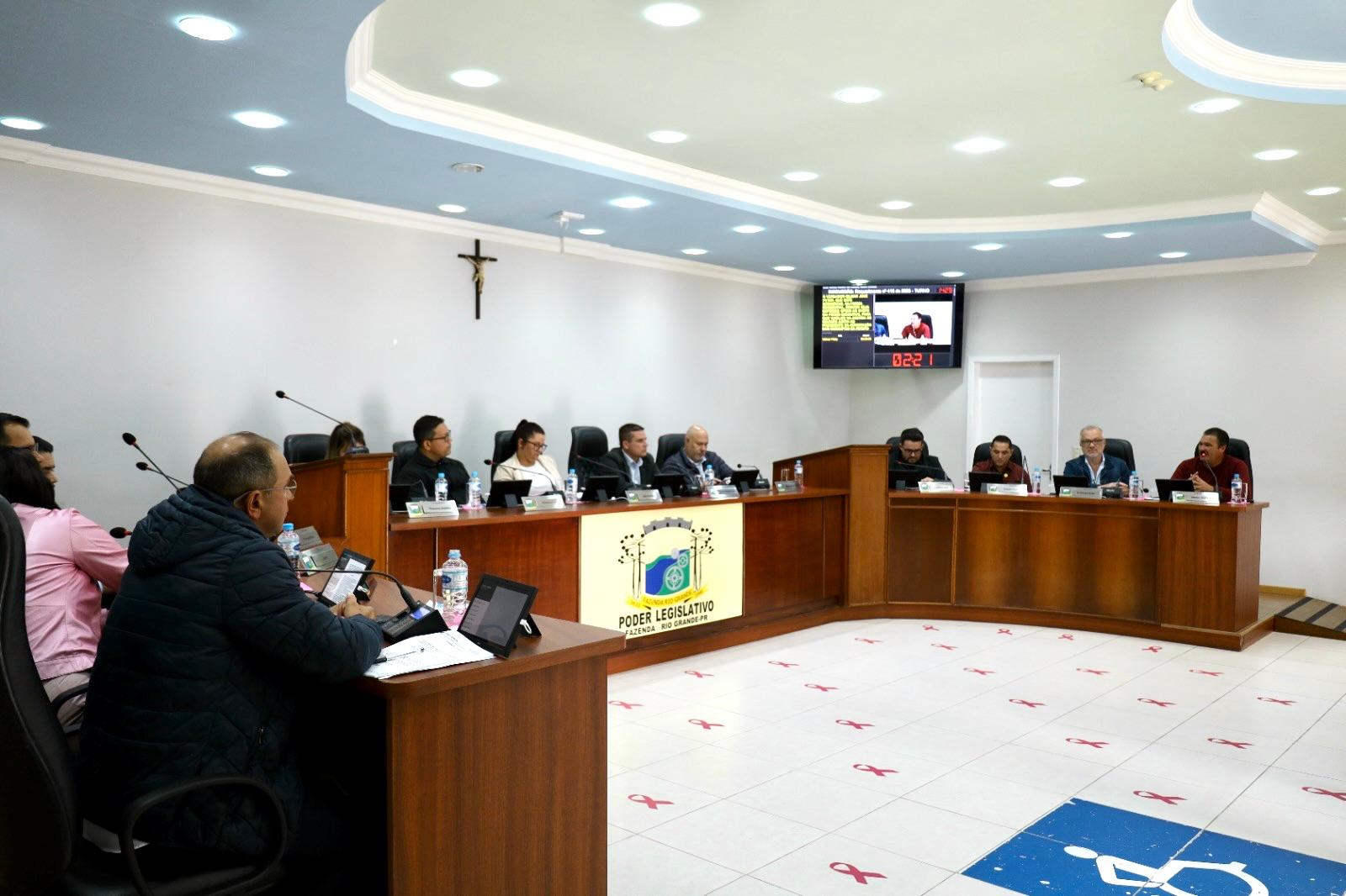 VEREADORES DE FAZENDA RIO GRANDE APROVAM O DIA DA MATERNIDADE ATÍPICA EM SEGUNDO TURNO E REDAÇÃO FINAL