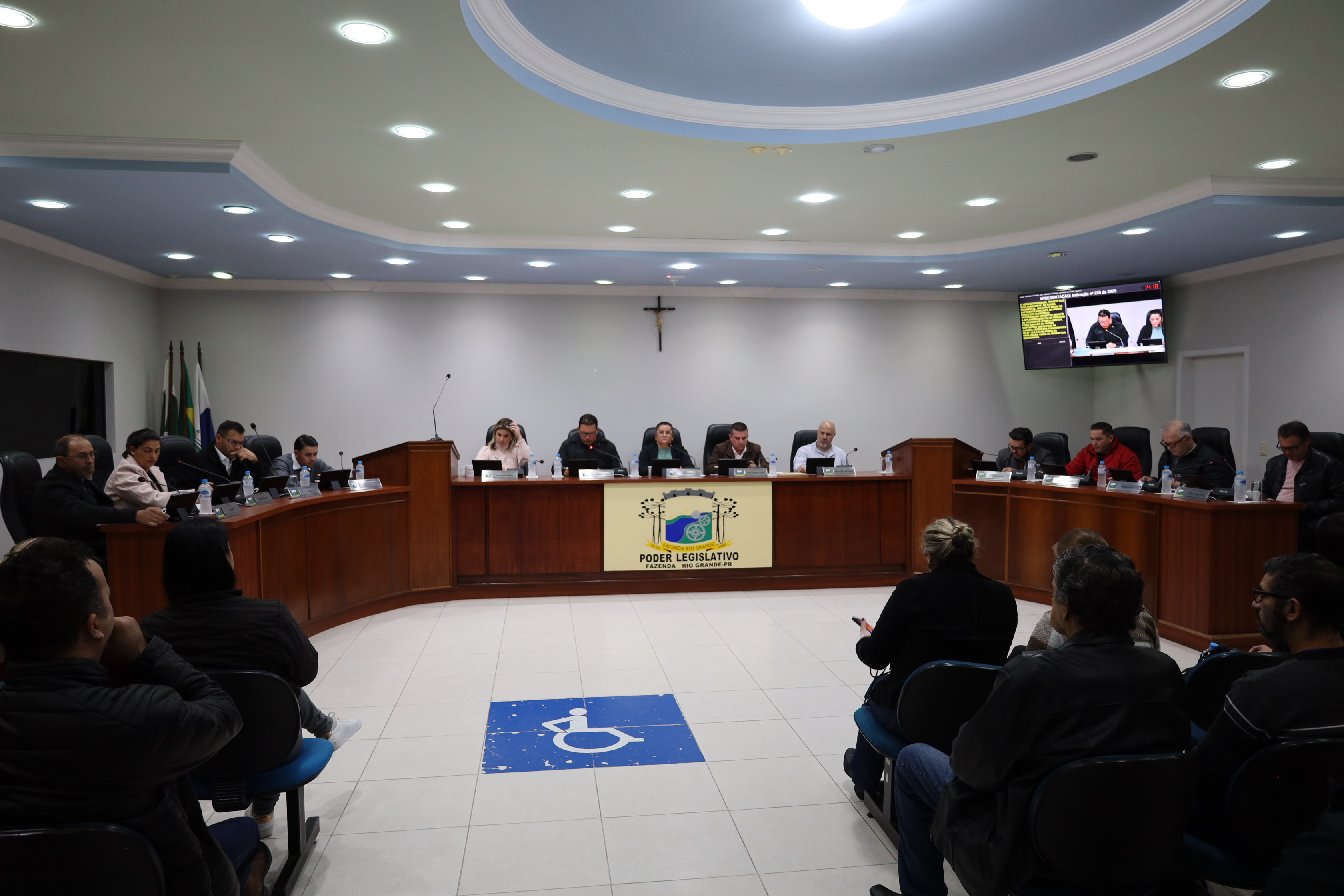 VEREADORES DE FAZENDA RIO GRANDE SE MOBILIZAM CONTRA ADI 7796, QUE TRAMITA NO STF